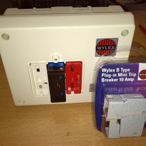TRADITIONAL_WYLEXSTANDARD_FUSEBOX (5)