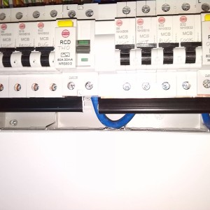 Busbars in a modern Wylex Consumer Unit.