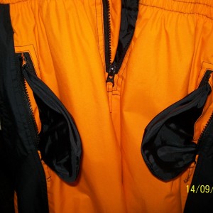 Satin_lined_skisuit_pockets