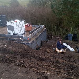 Bricklayers mate takes tea!