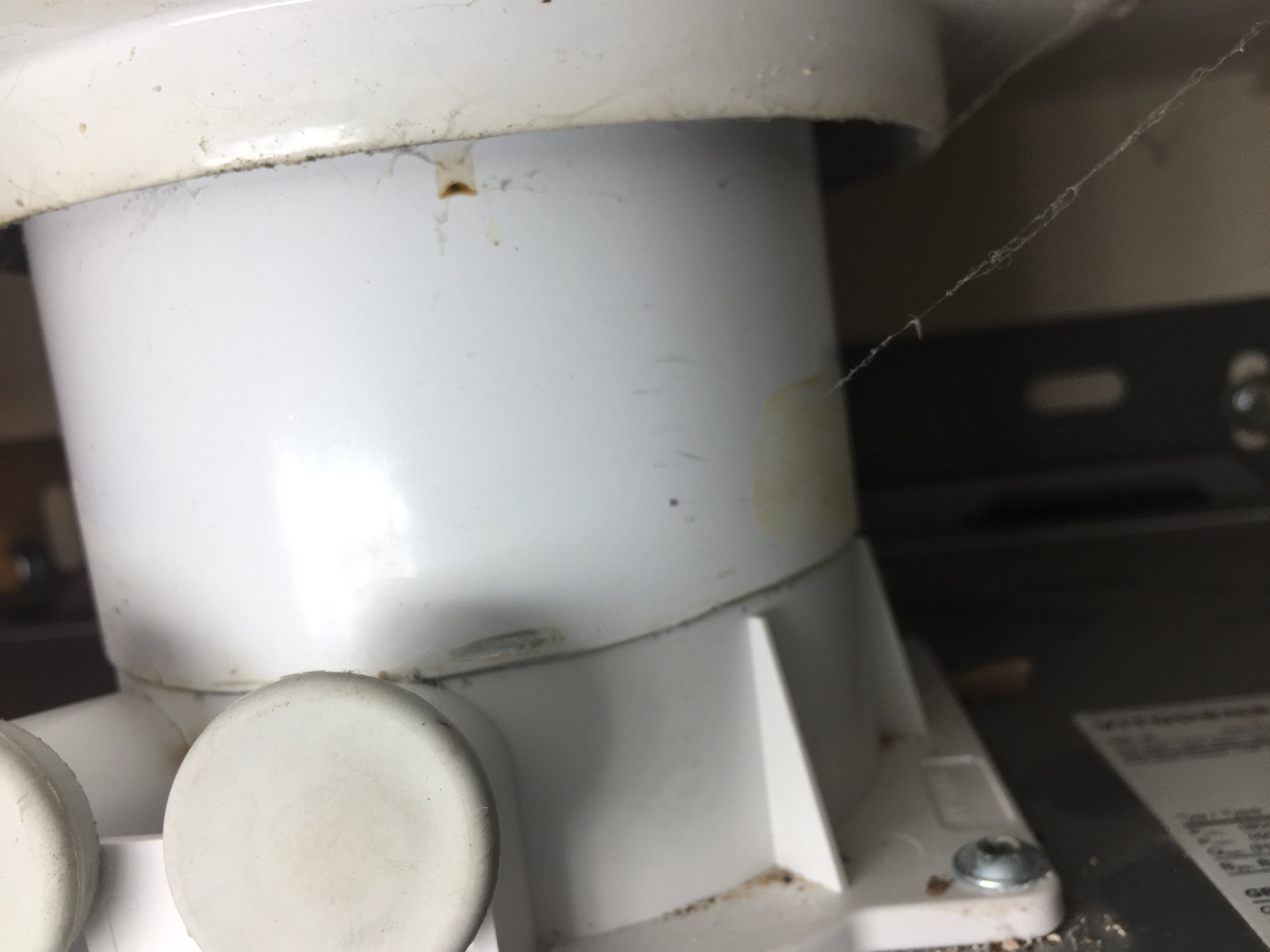 01F7D3E3-4EBA-400B-AFD0-900CE44C01E9