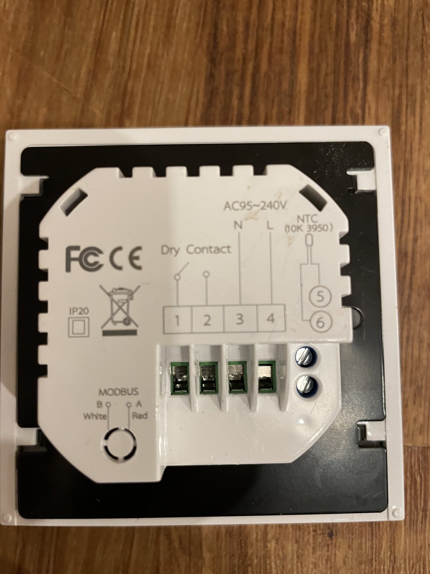 052F277B-CAD4-4E54-85BD-4B3446D39374