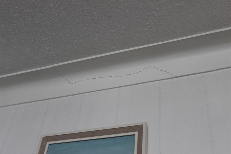 06-dining-room(north)-SE-corner-close-up