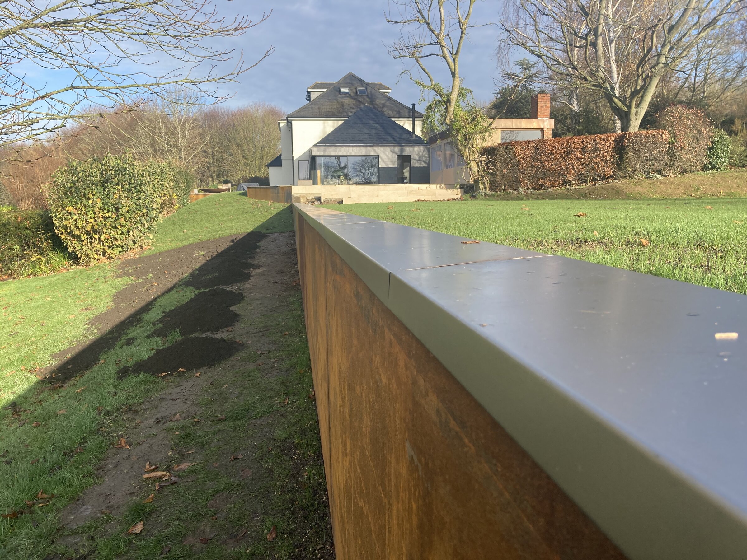 062DE089-090C-4B60-81CC-9CAEE1397F28