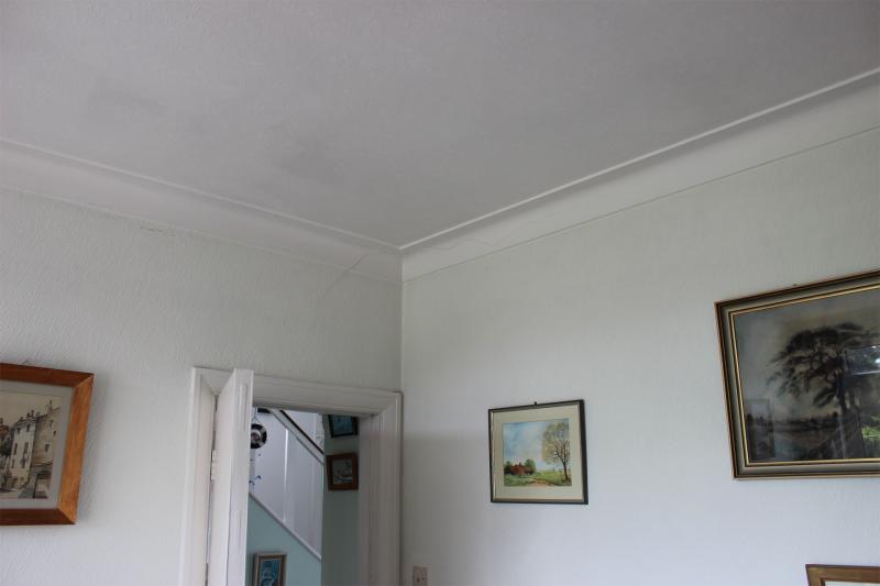 09-living-room(south)-NW-corner