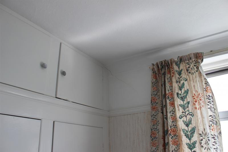 11-south-bedroom-SE-corner