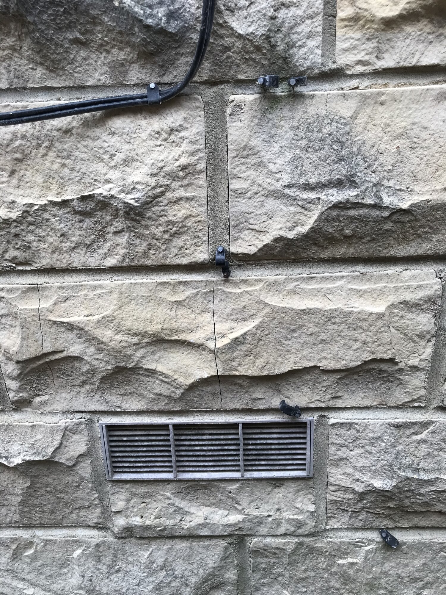 13621A5F-1EAD-41E6-B472-3AE214372E3E