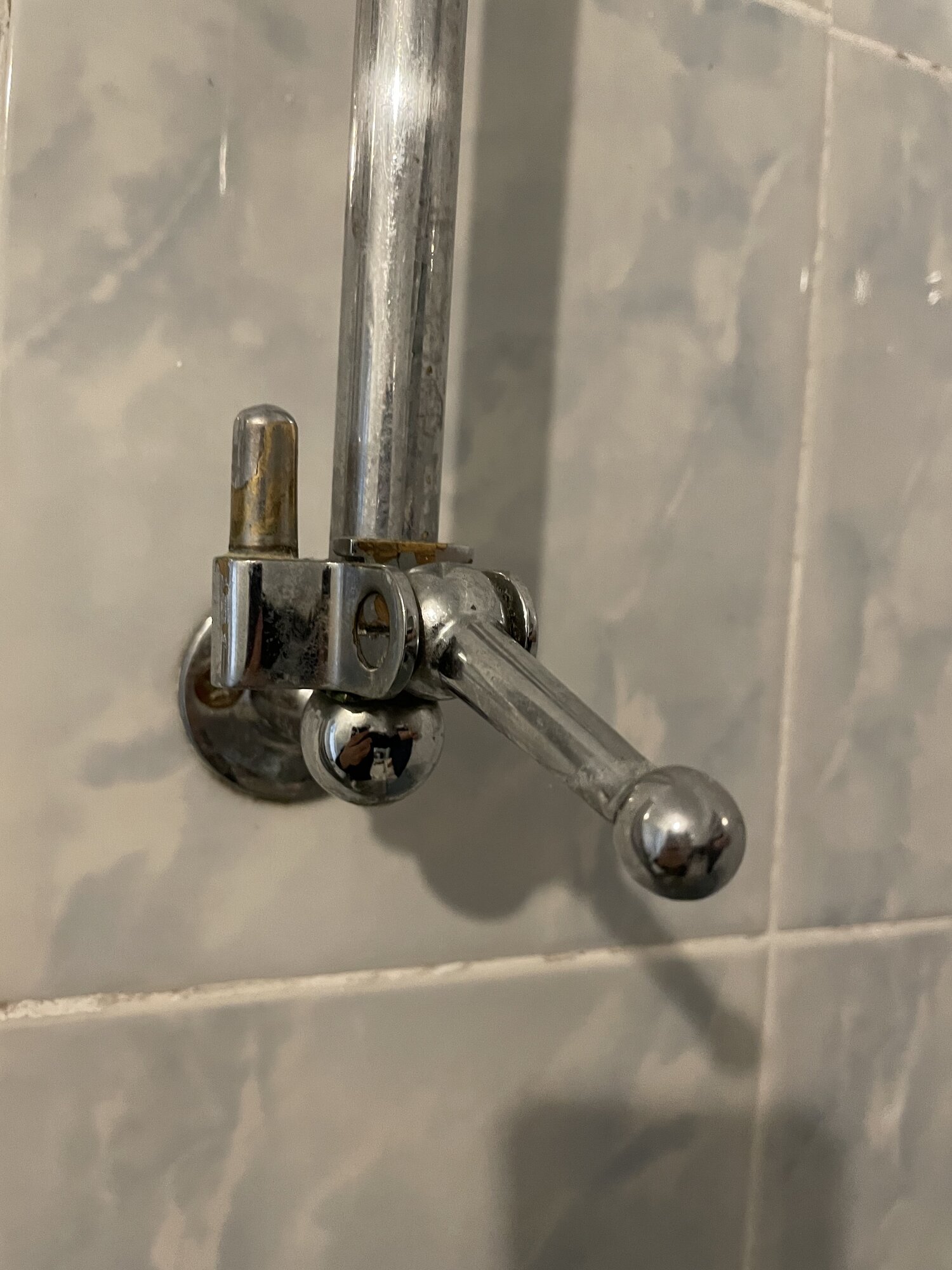 14218E04-F36D-4655-BD52-EEE1110F9090