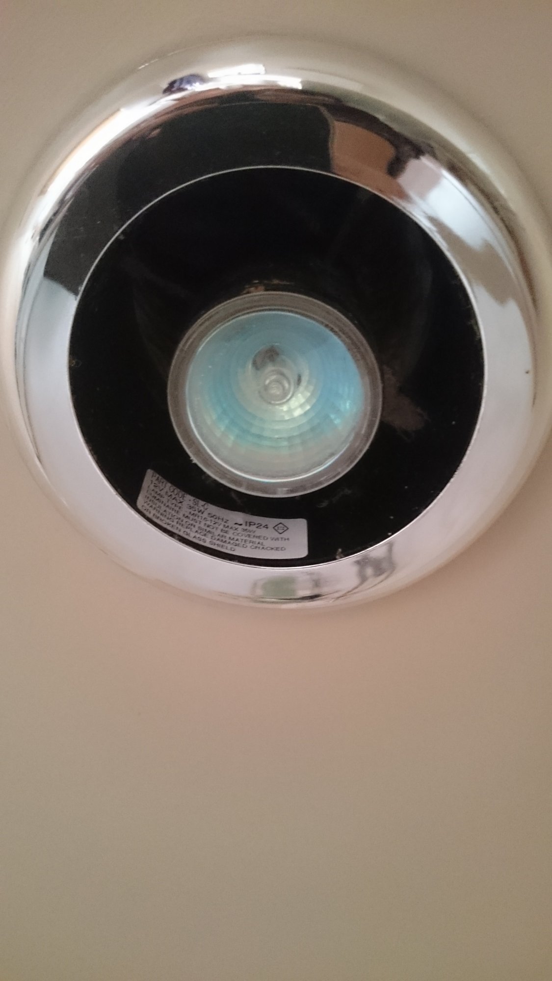 1452956107253-1602100766