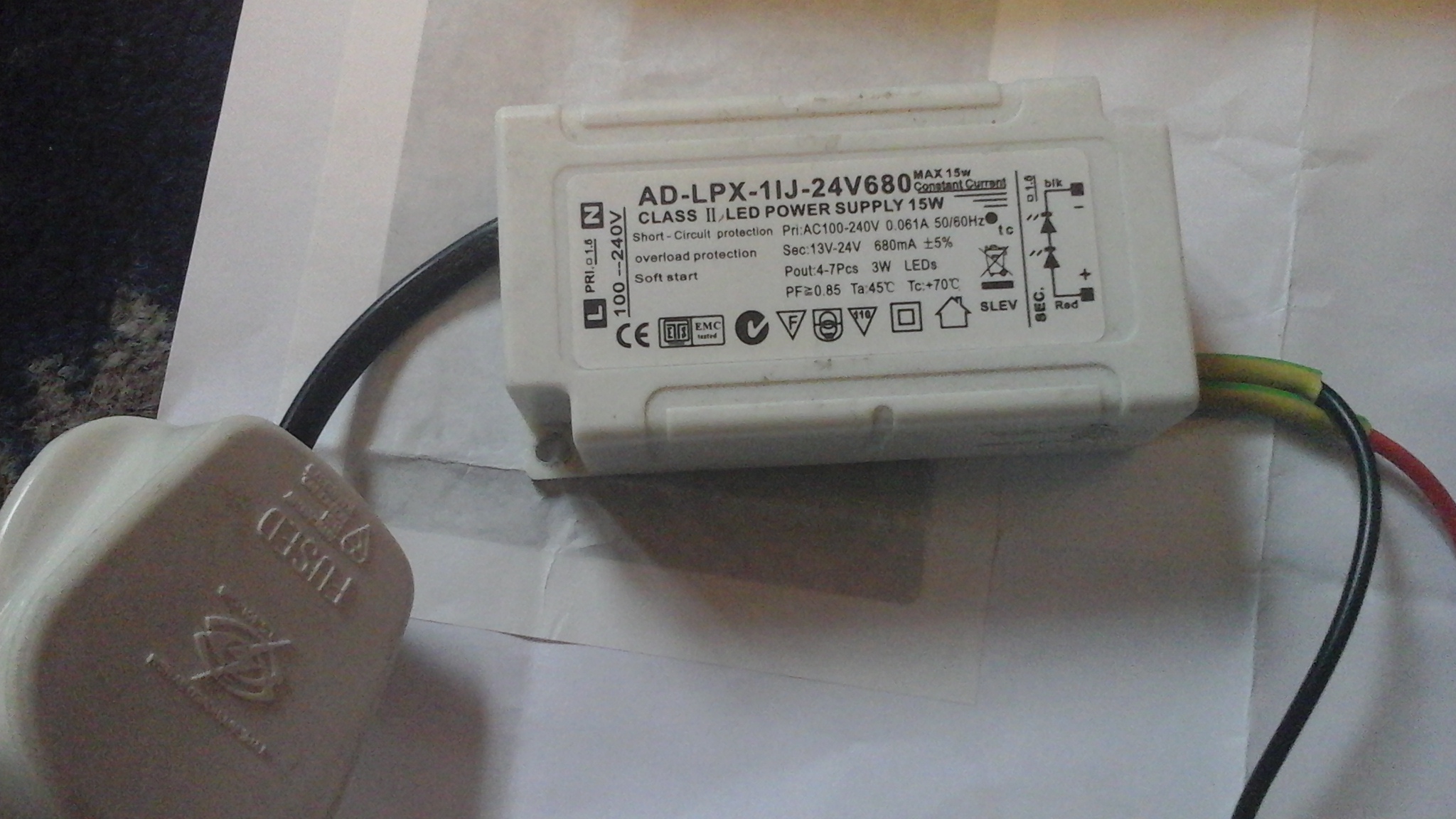 1512917068594-523020592