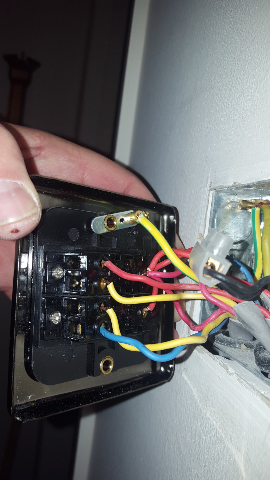 15251873928372037247584