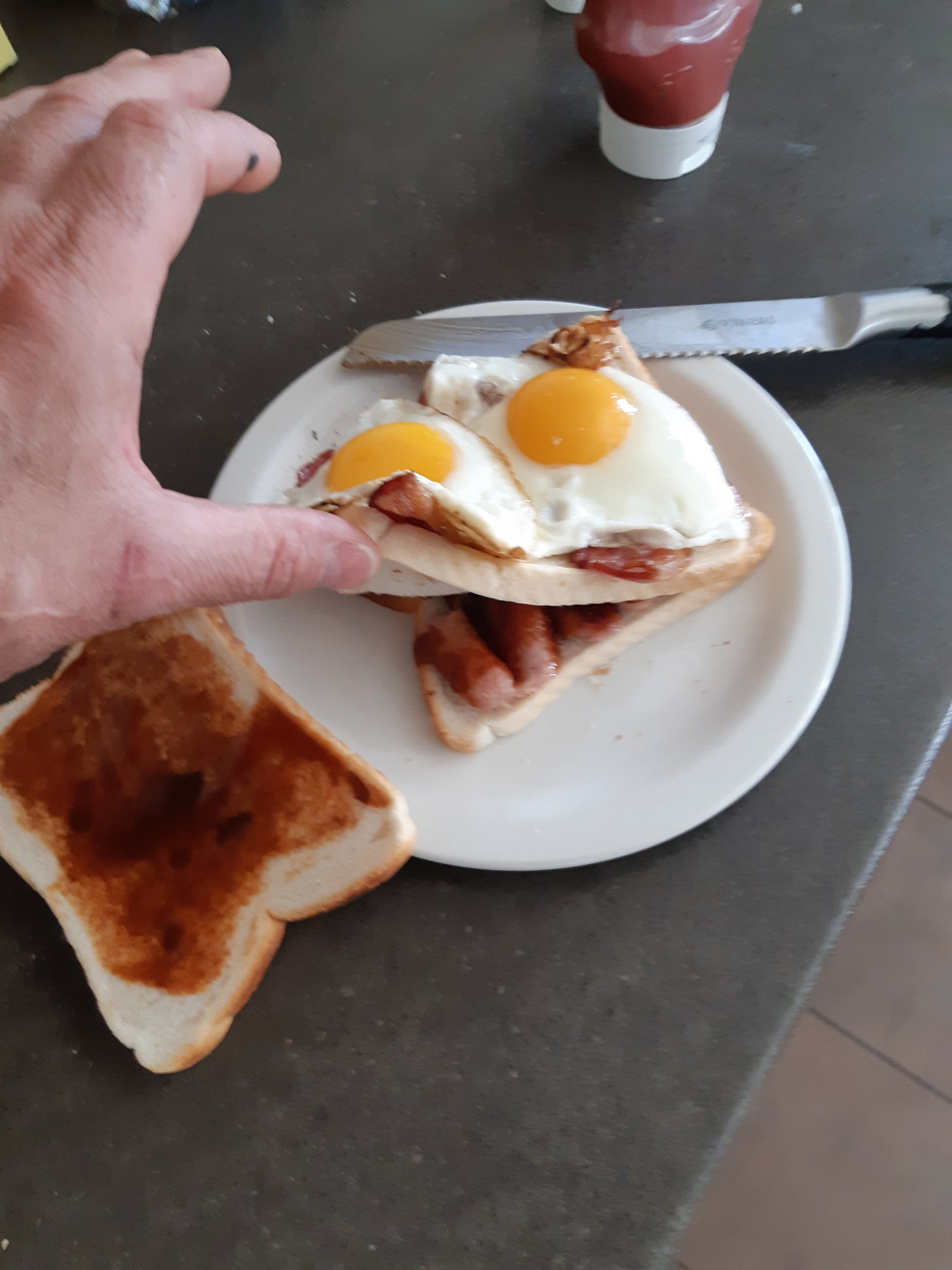 1589024153079498807061