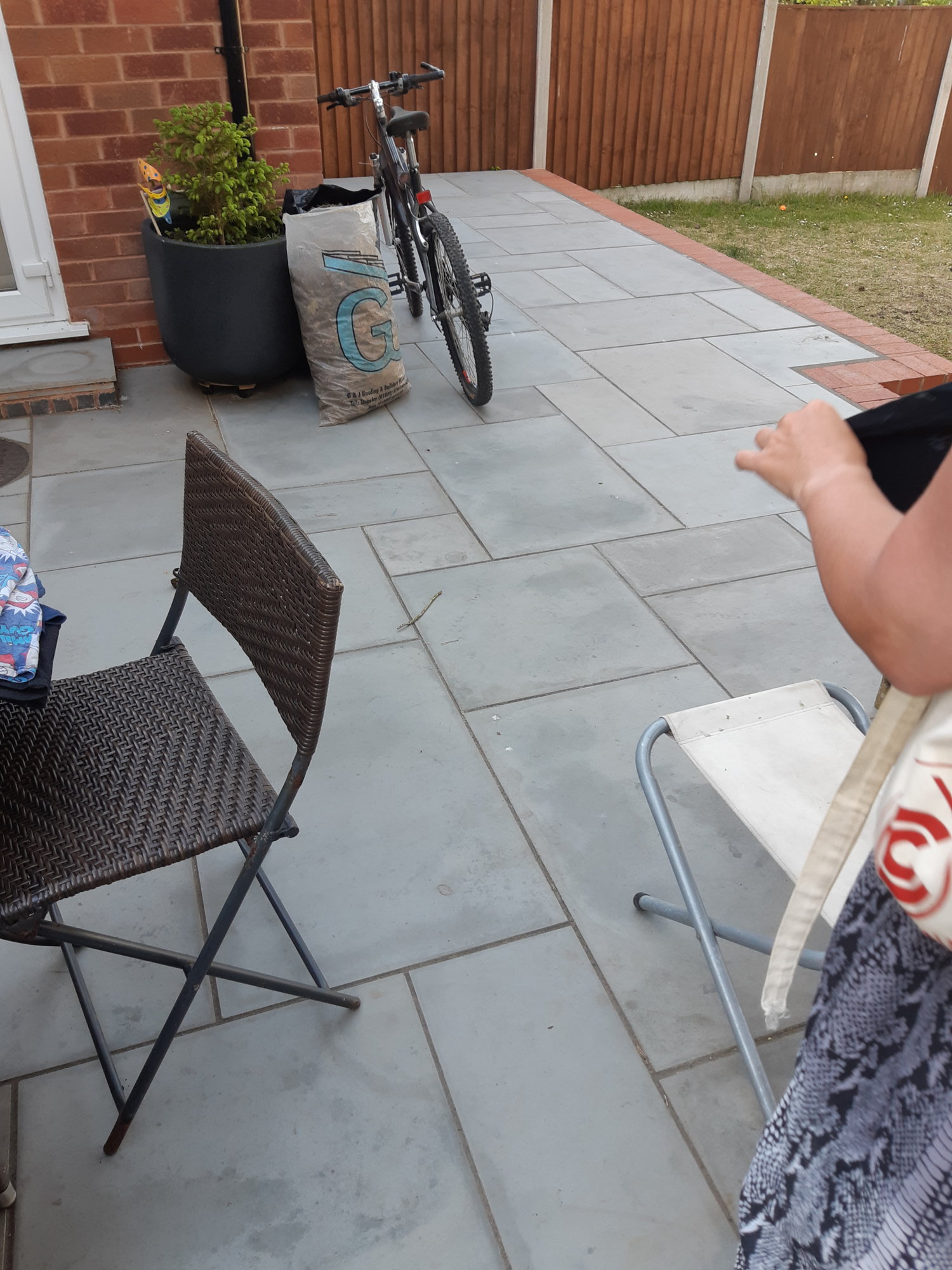 15908583642272067615170