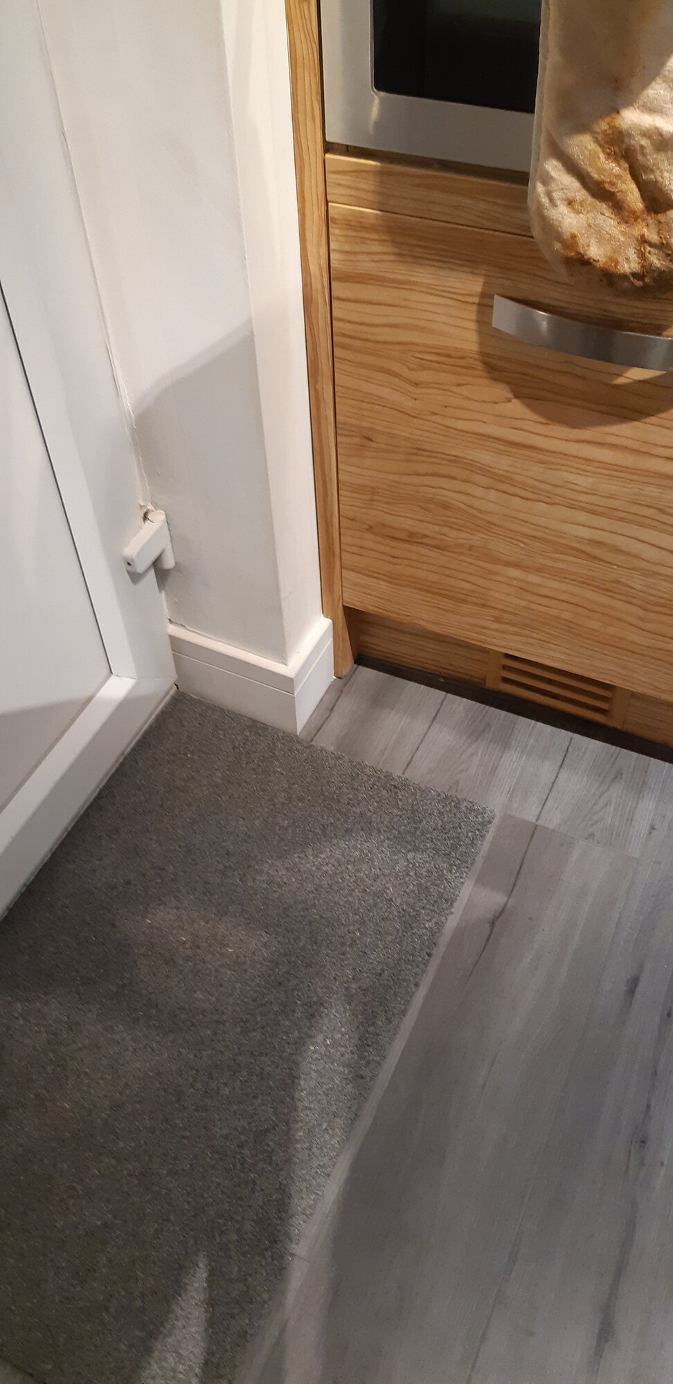 16102137720831092541021