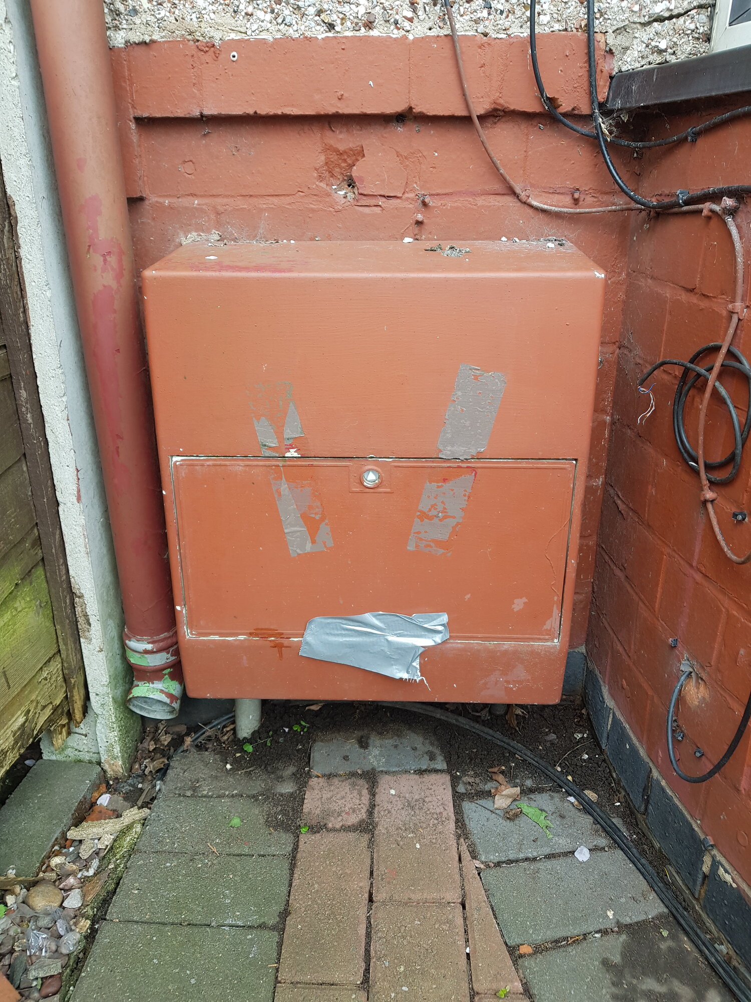 16205760987235478402743428619787