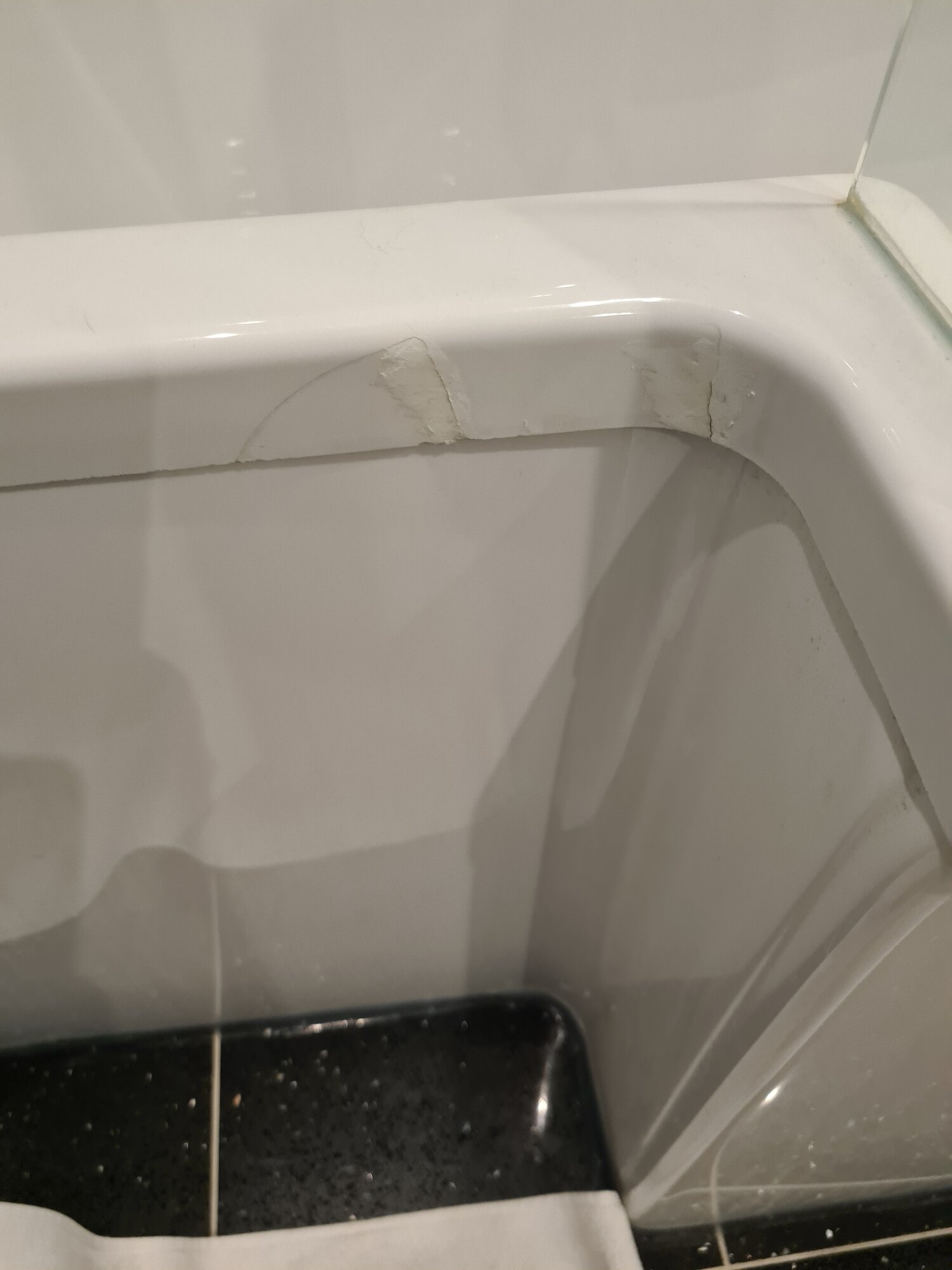 Cracked bath plastic DIYnot Forums