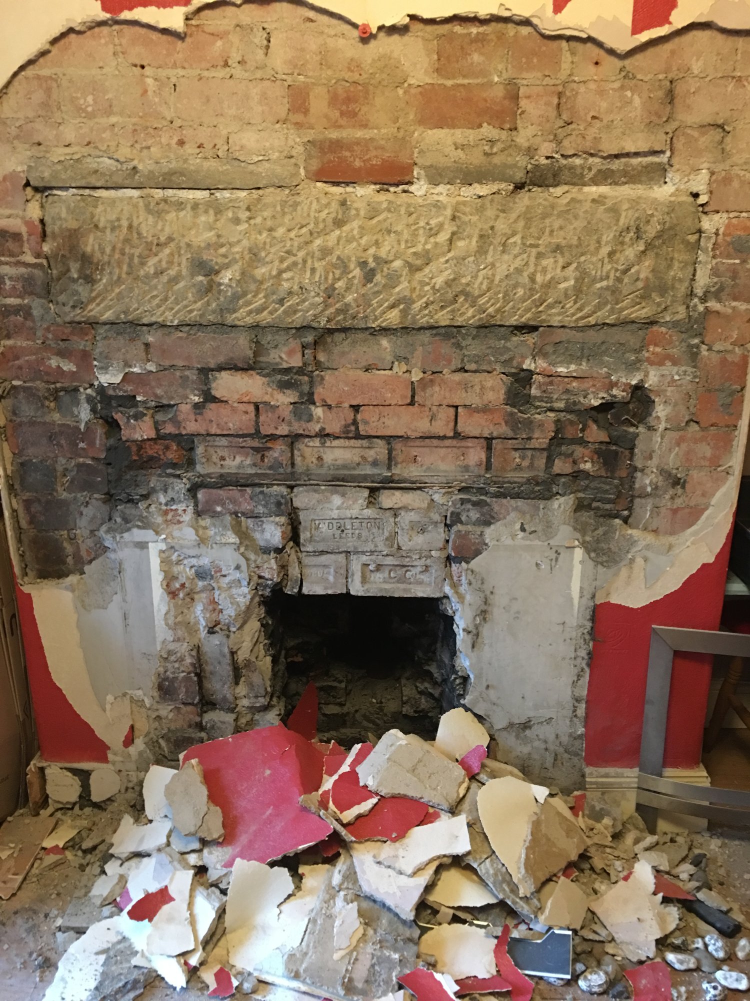 1B919A55-0611-454B-A986-57888184E879