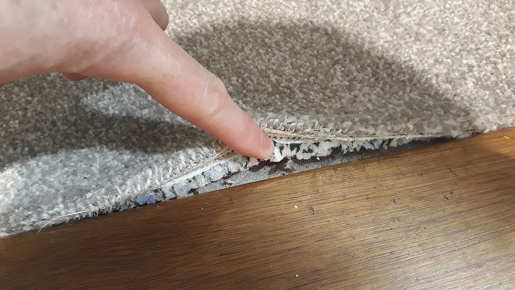 Carpet keeps coming off the grip DIYnot Forums