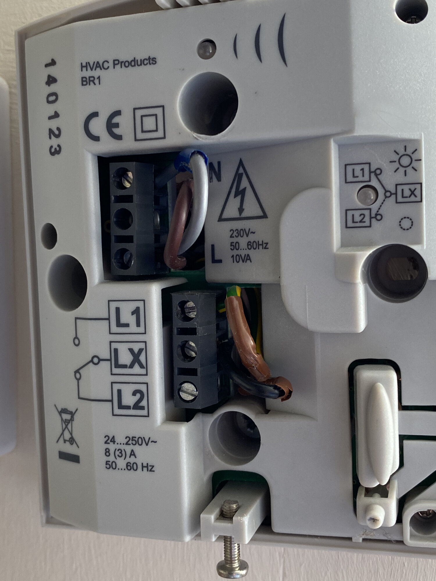 2530554F-5F90-441C-B95A-748E1202E6E3