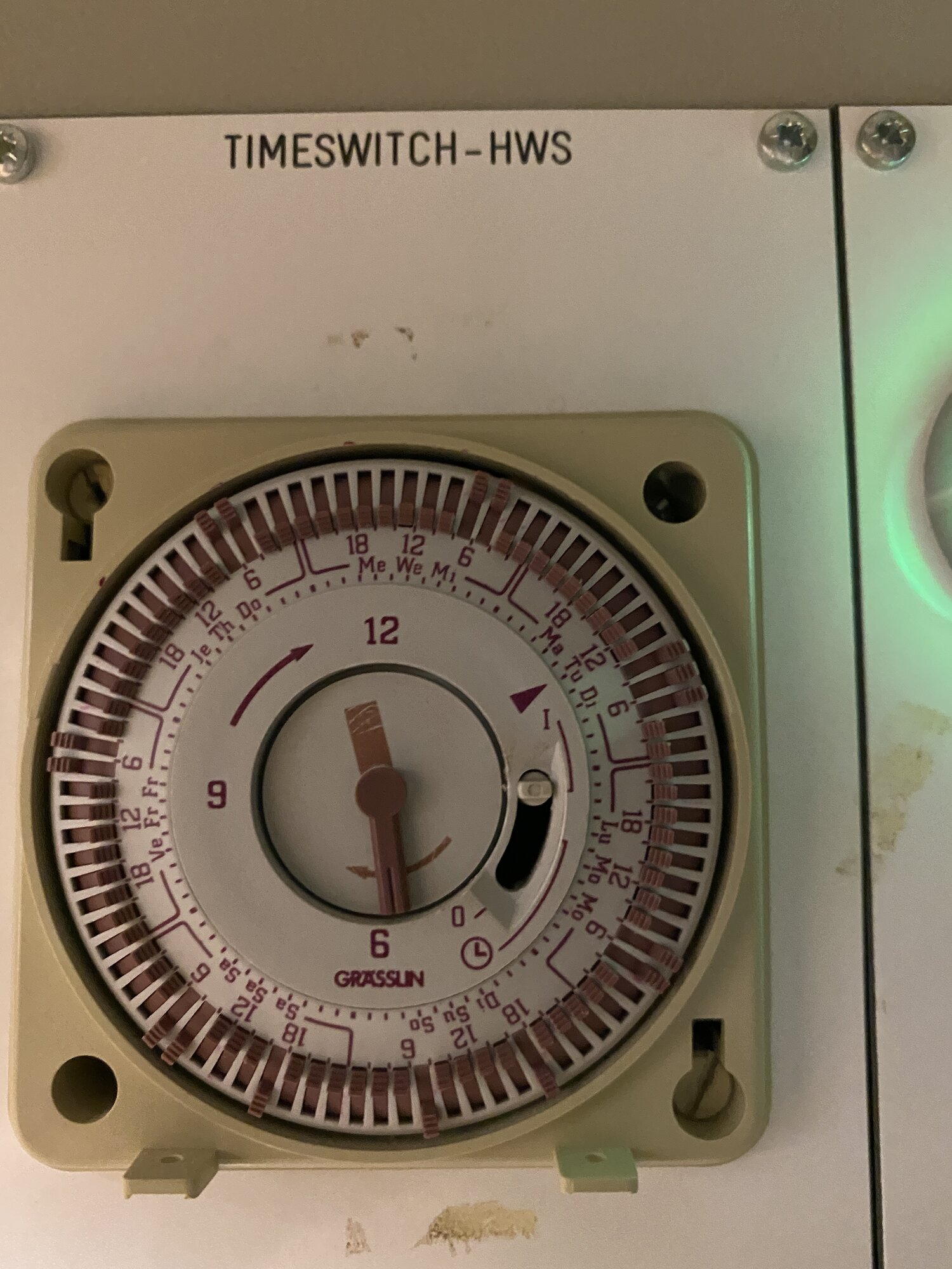 2707871F-DBE5-4581-9C7A-BBD2A3D4209E