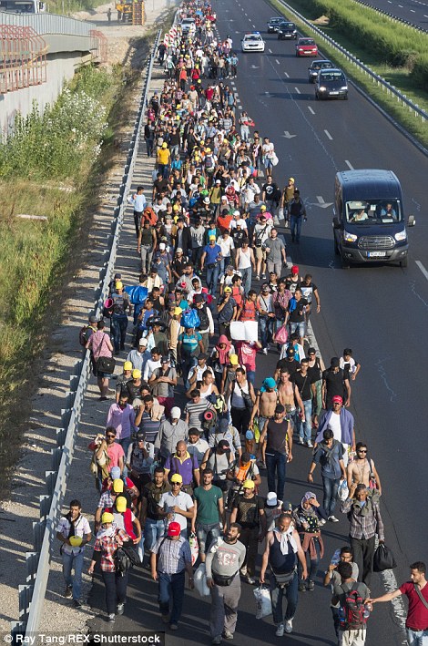 2BFA1E0F00000578-3222045-image-m-74_1441394289479