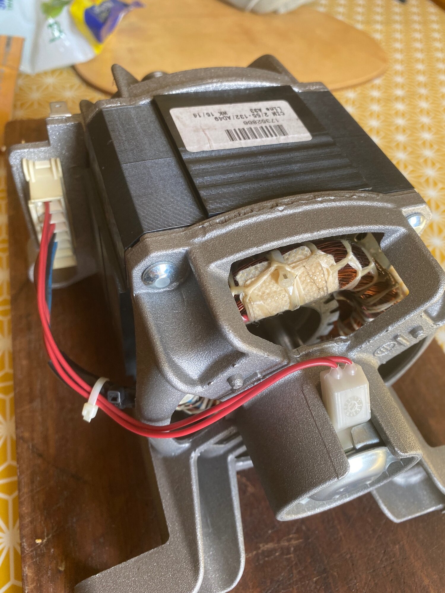 3 phase w/m motor indesit