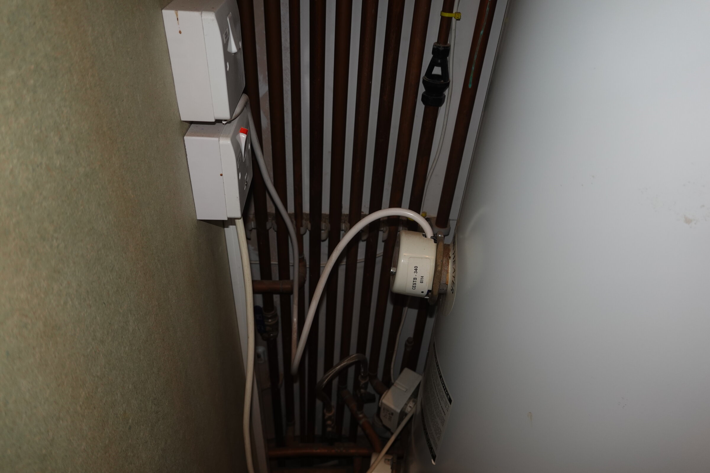 46F05427-4FF7-490E-B527-CDDE7814098A