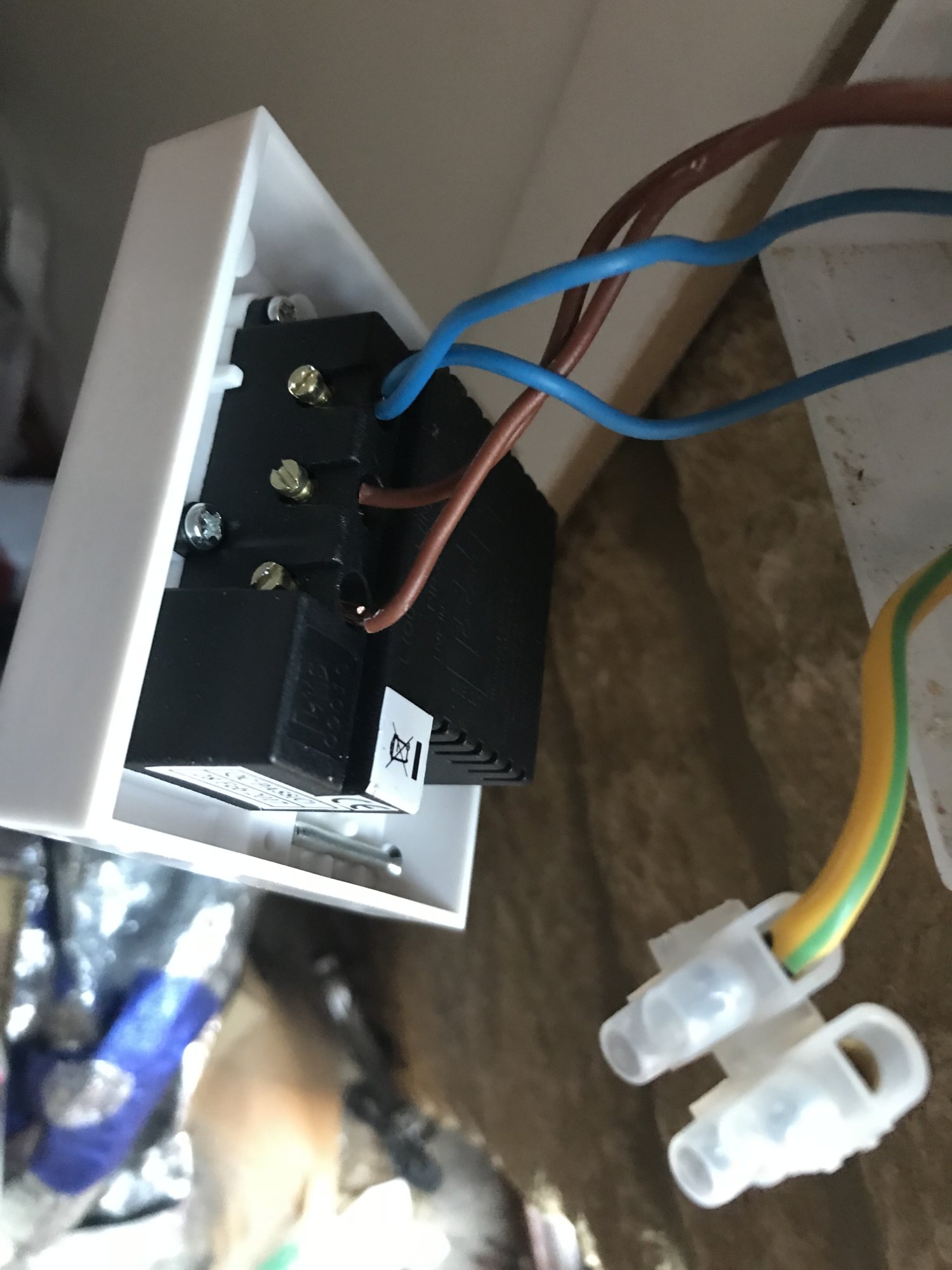 Replacing garage light switch with a sensor and override DIYnot Forums