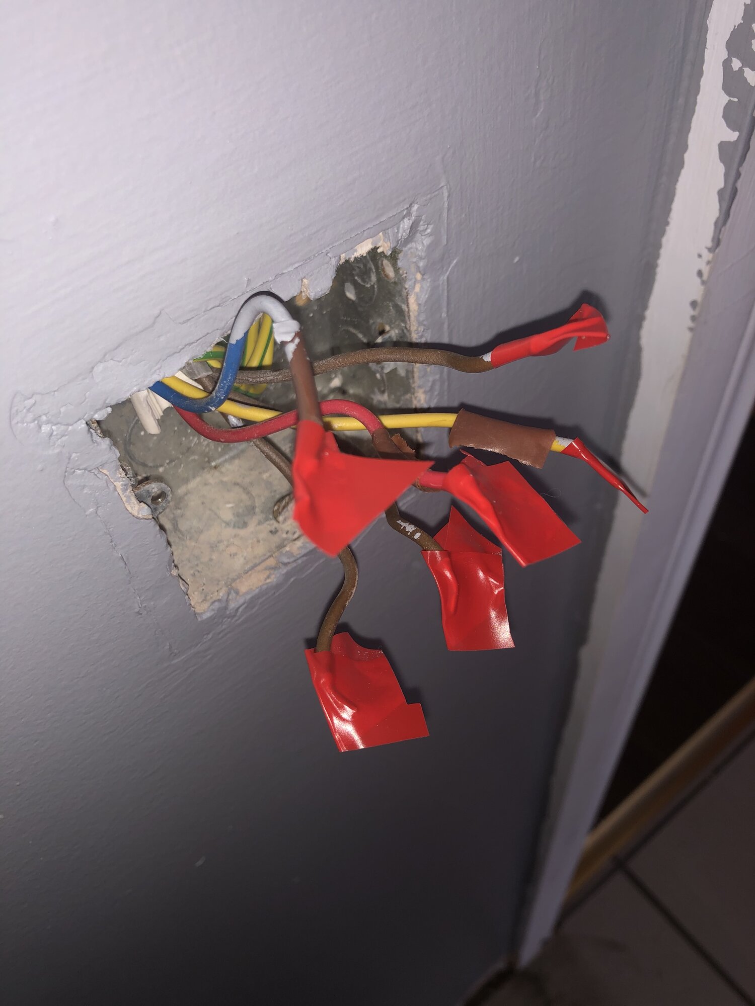 5D8ED034-82D0-4C93-AE84-F0699AD58AFF