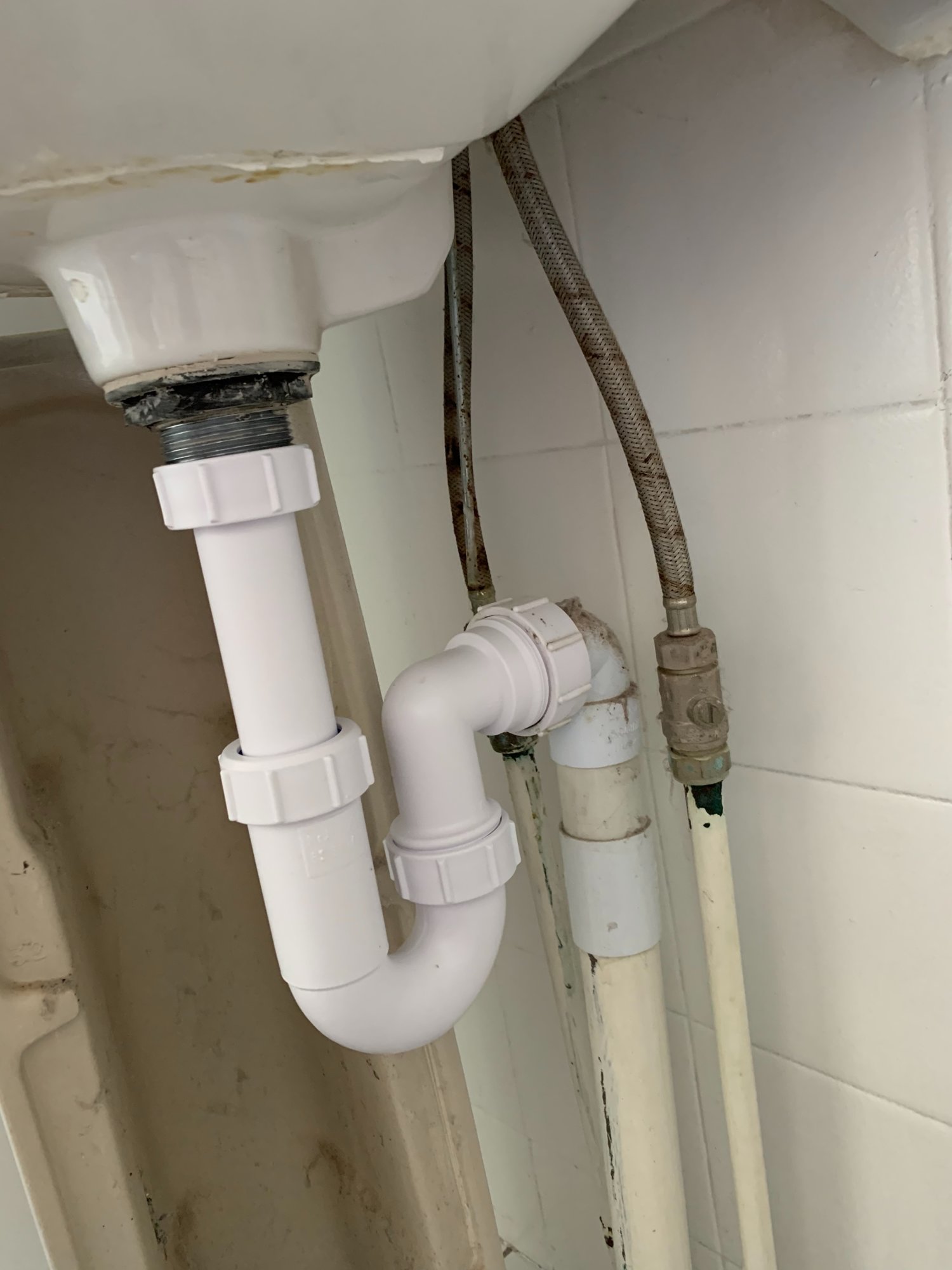 5D9C0F6A-9C80-4486-BFD8-9FC320263FAE