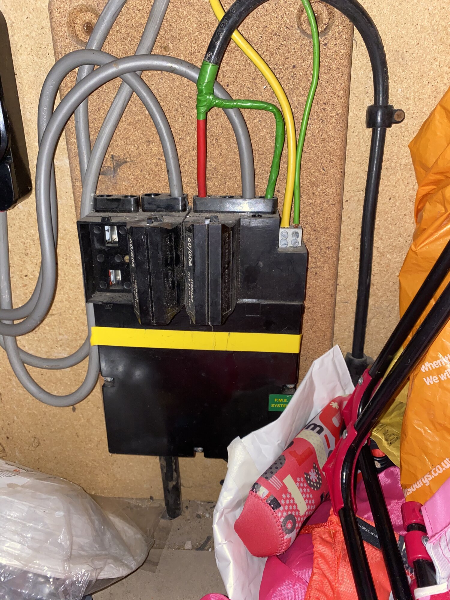Electric supply looped? EV research | DIYnot Forums