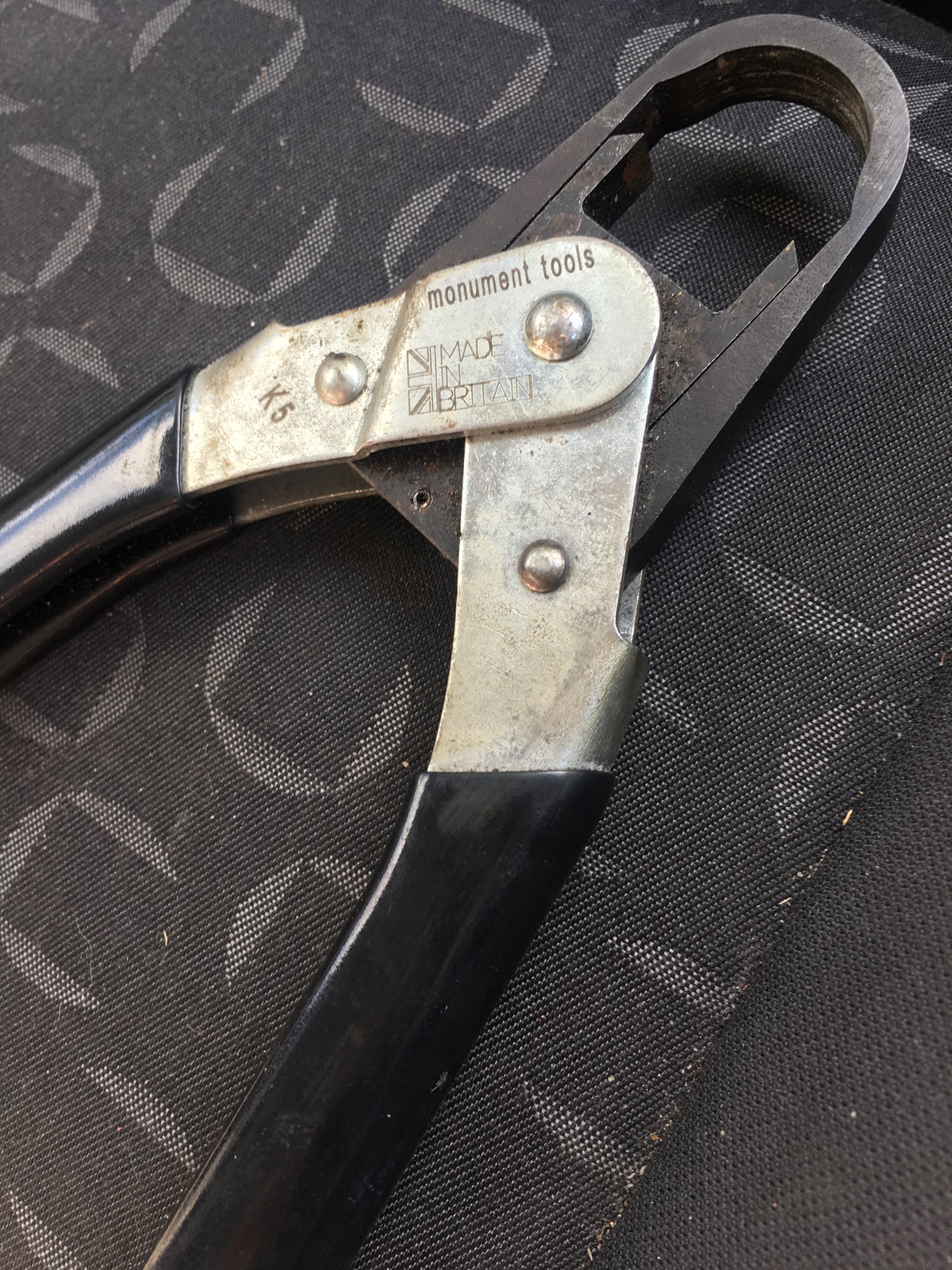 7238FB8D-511A-4410-8194-D1ED3AAC97AB