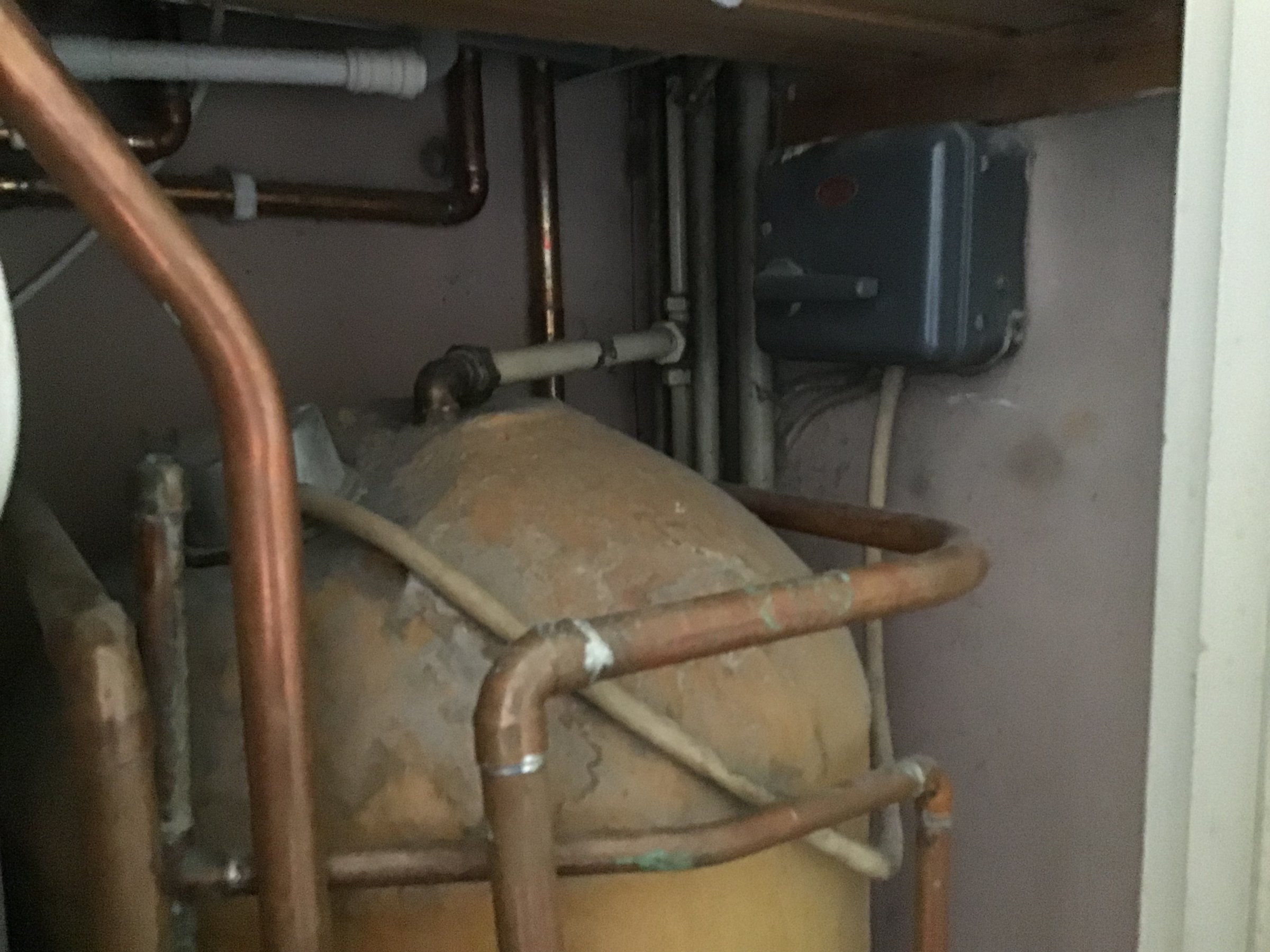 7952ED32-C4D8-4E83-A533-1E598670DBC7