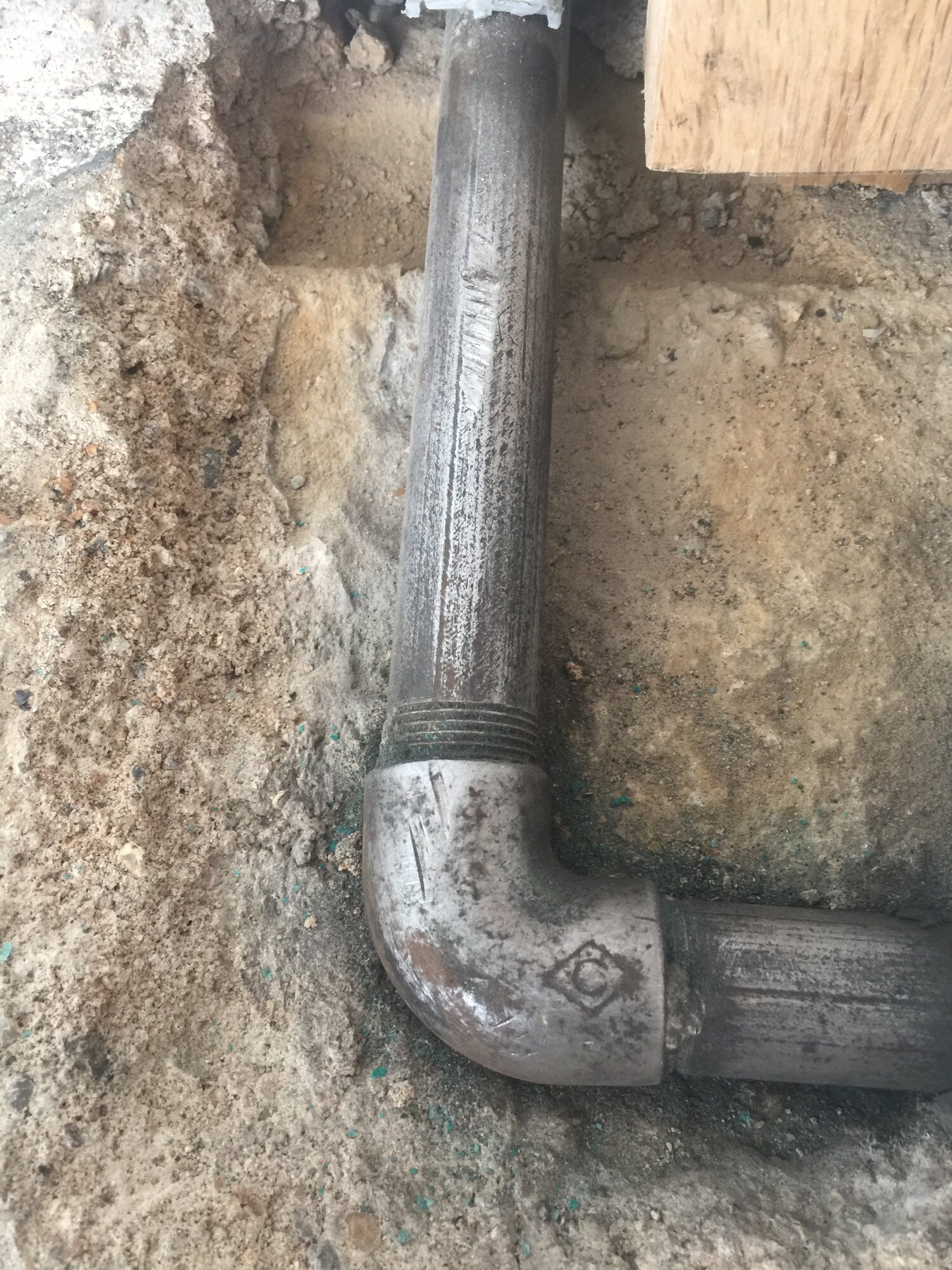 870362E5-75F2-4085-A693-1EAF623967A9