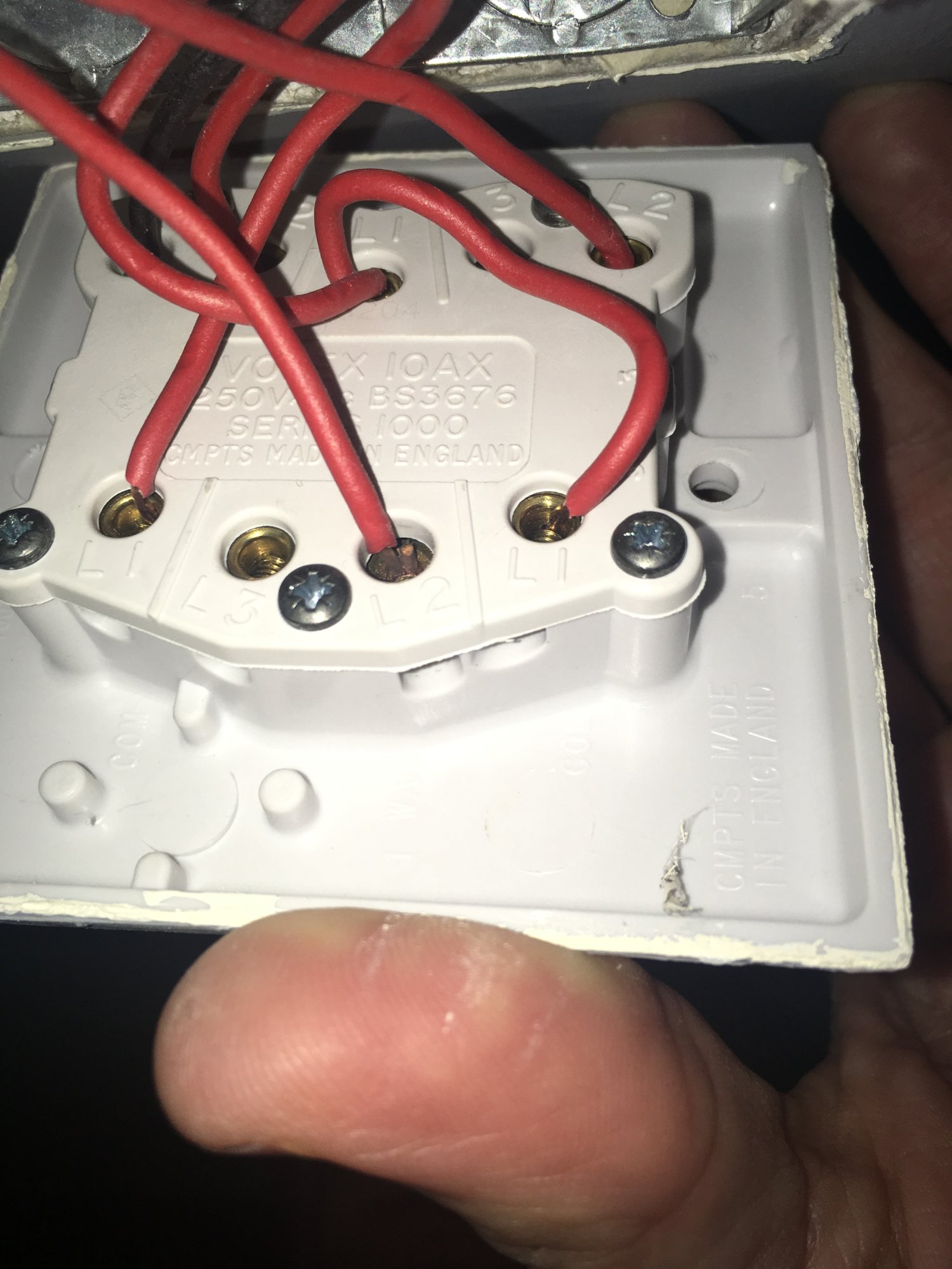 99FF3132-53CD-4DD2-8A29-5911A800A7AF