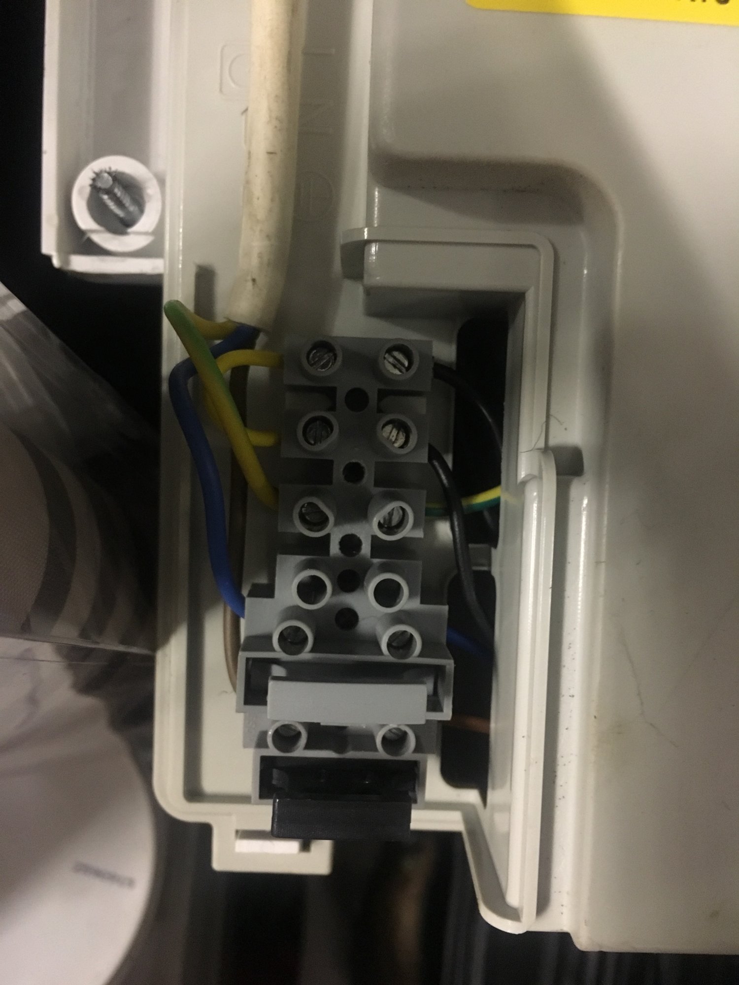 9FC8BF28-1C86-40DF-8230-57FBA004C6FE