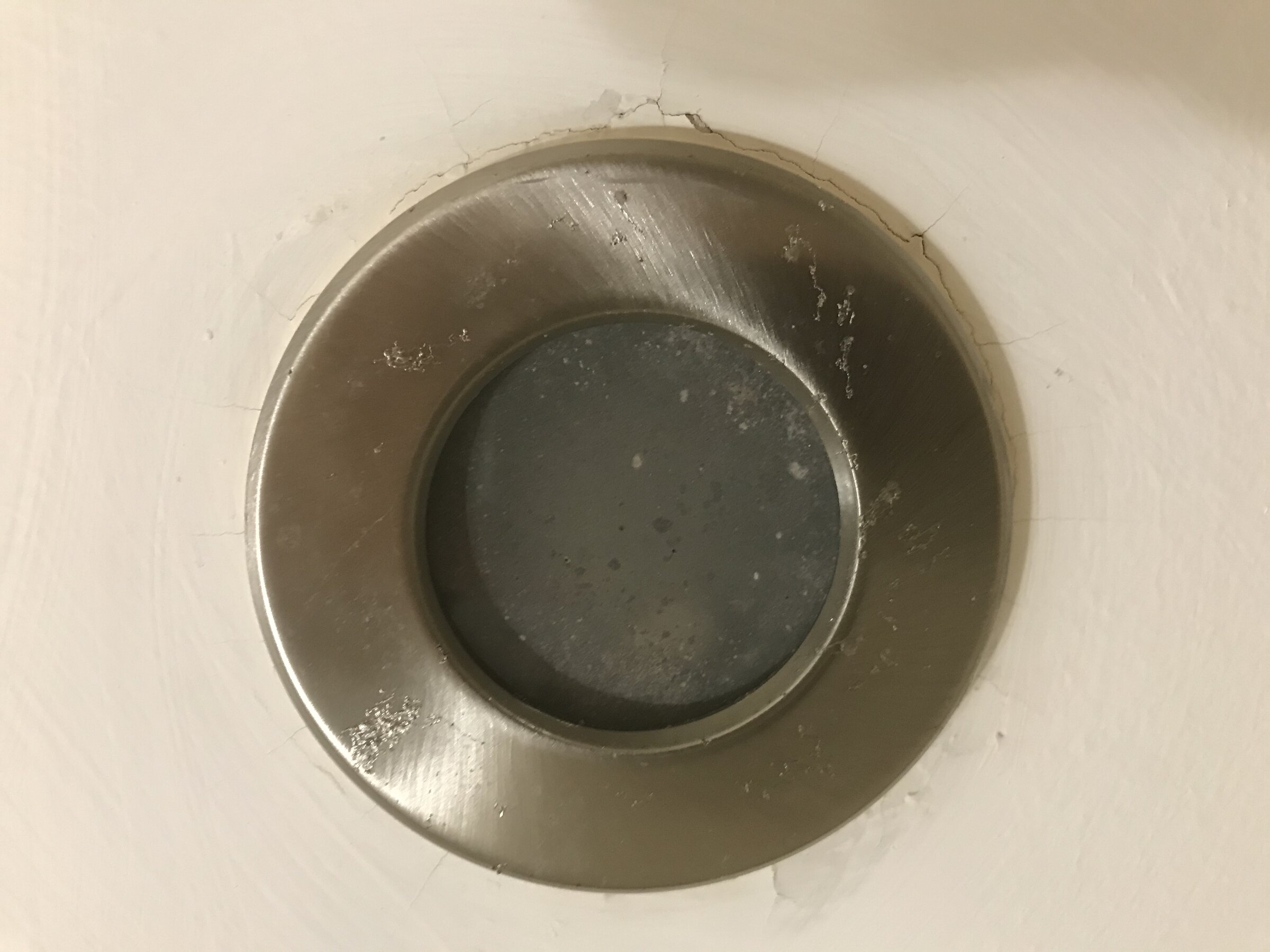 How to replace sealed bathroom downlight (pics) DIYnot Forums