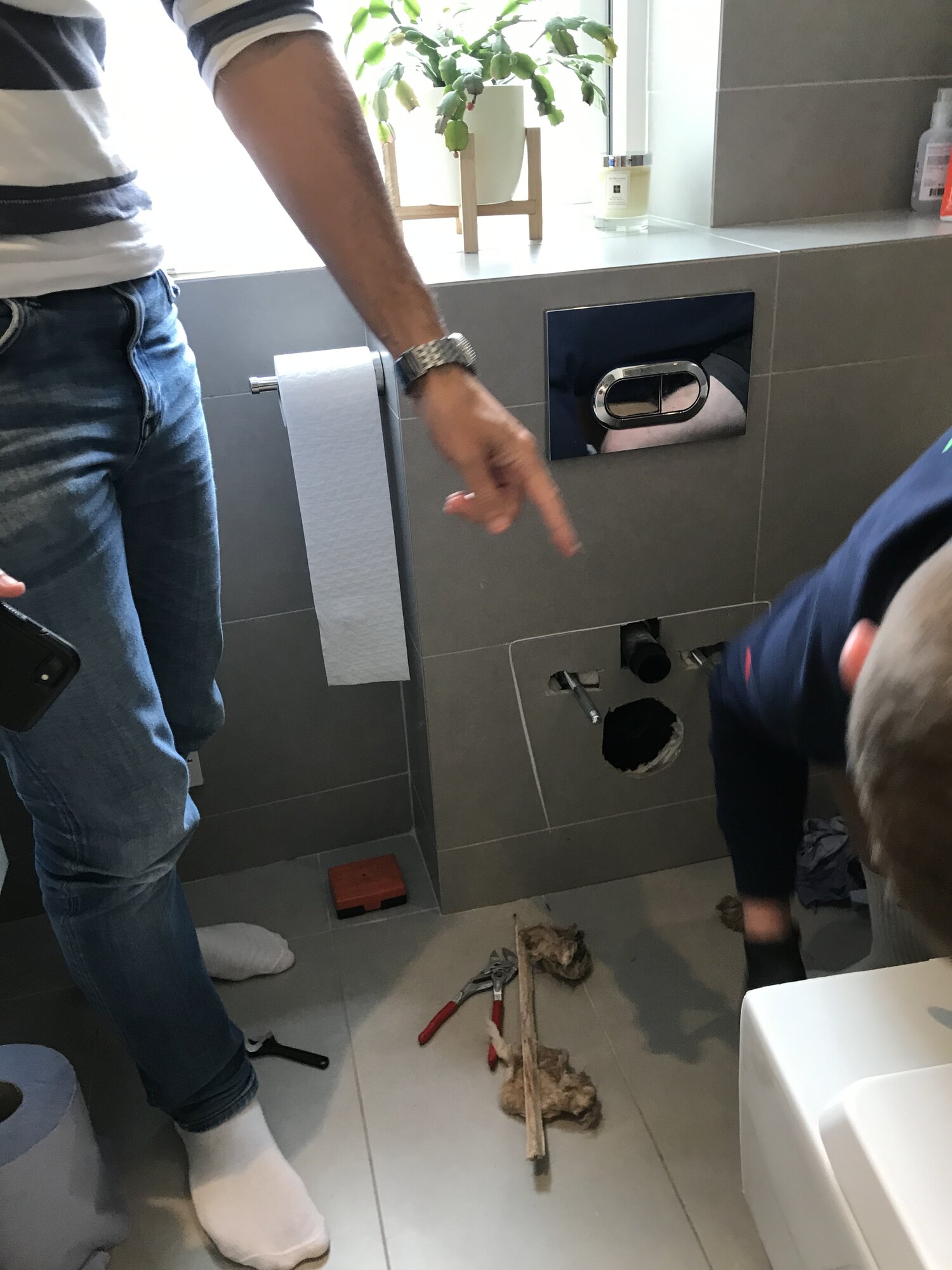 A12BB668-1522-495E-8679-3BB3F4A634CA