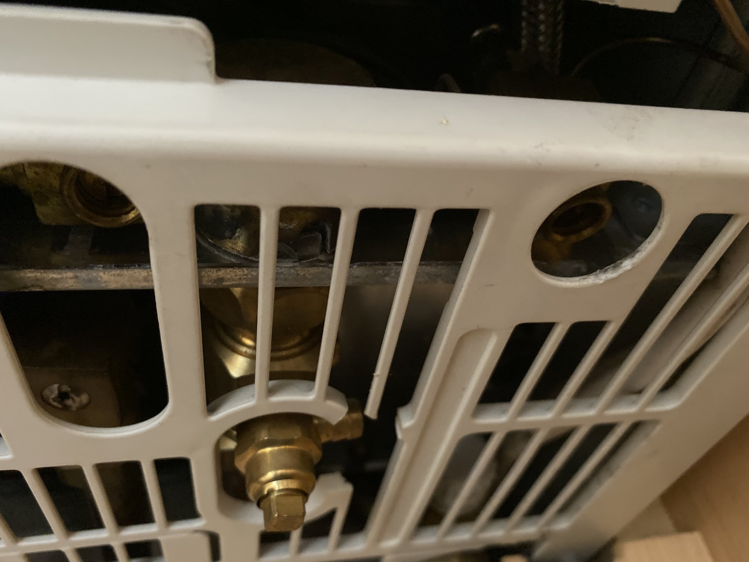 B91A5C12-12E0-4DE1-B5C0-E7B4B50AC155