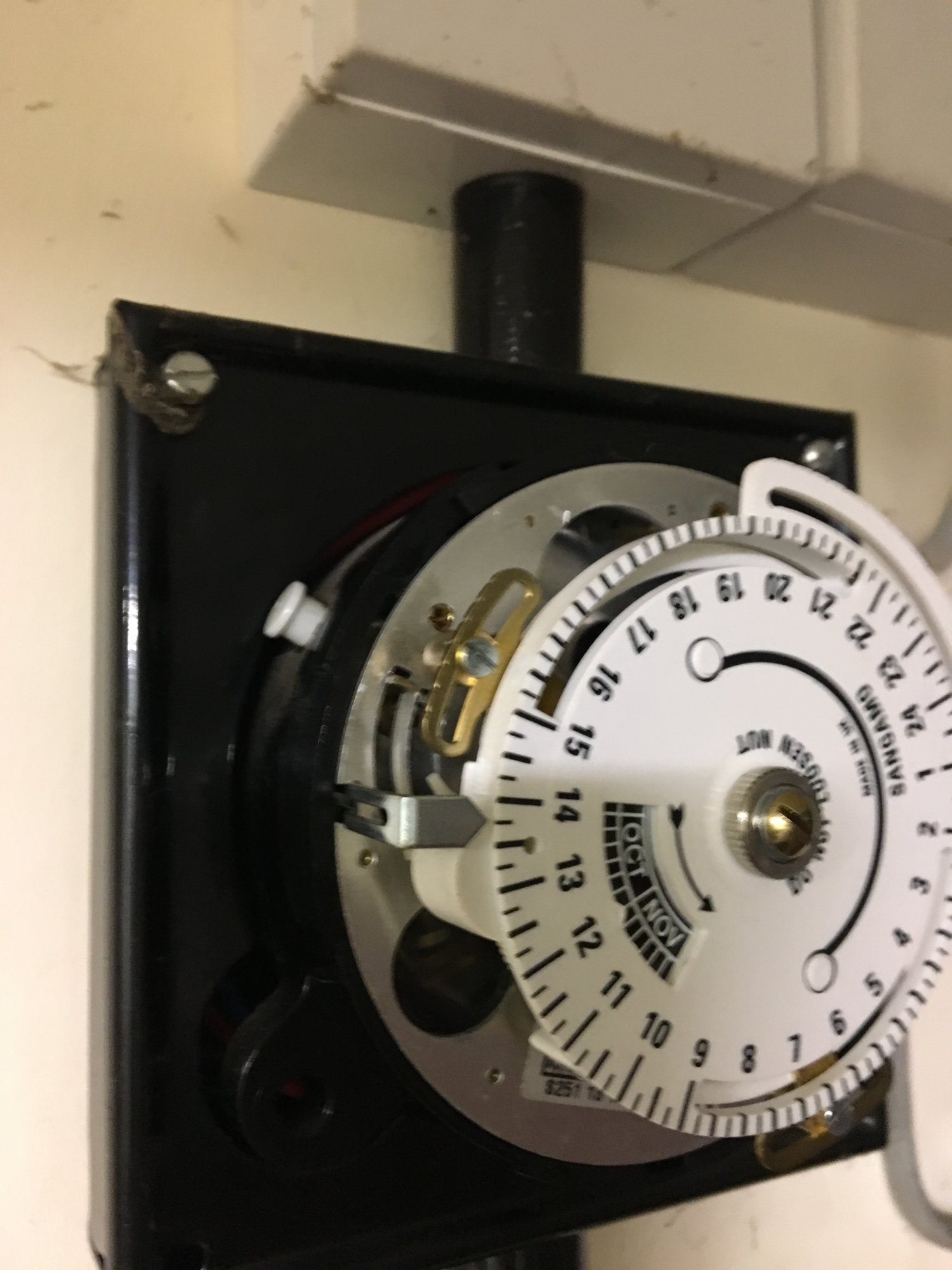 B991083C-5C4C-47B4-A6B0-BB3270BD30B8