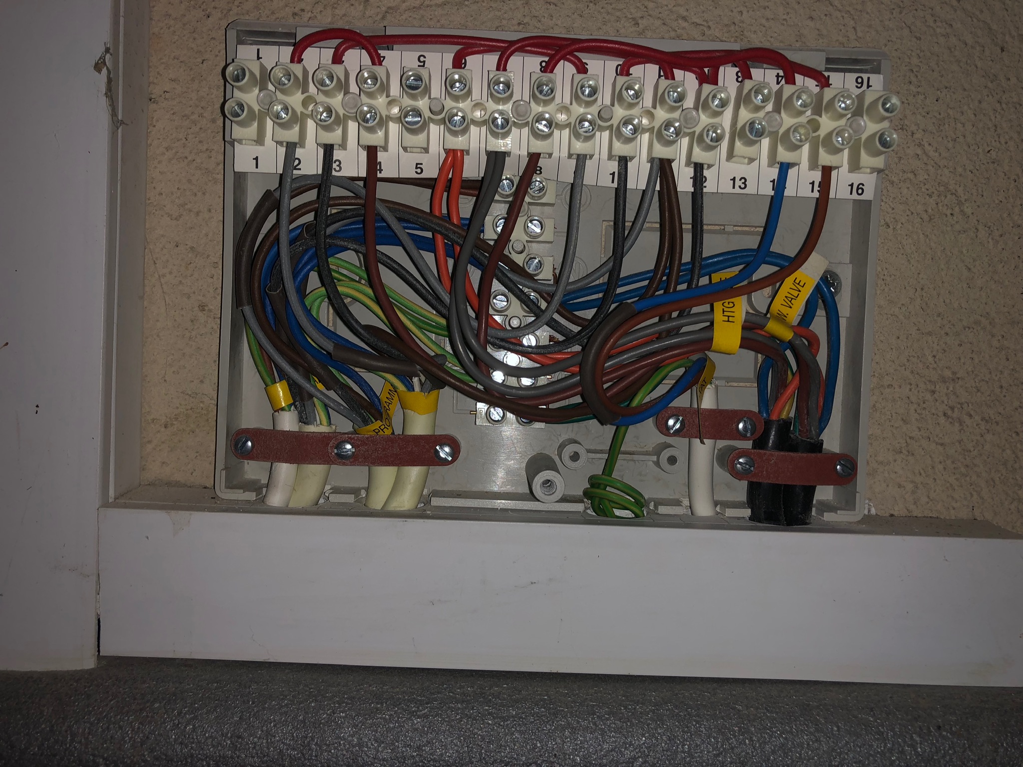 C54CF104-16AB-4E33-9901-36482A780B12