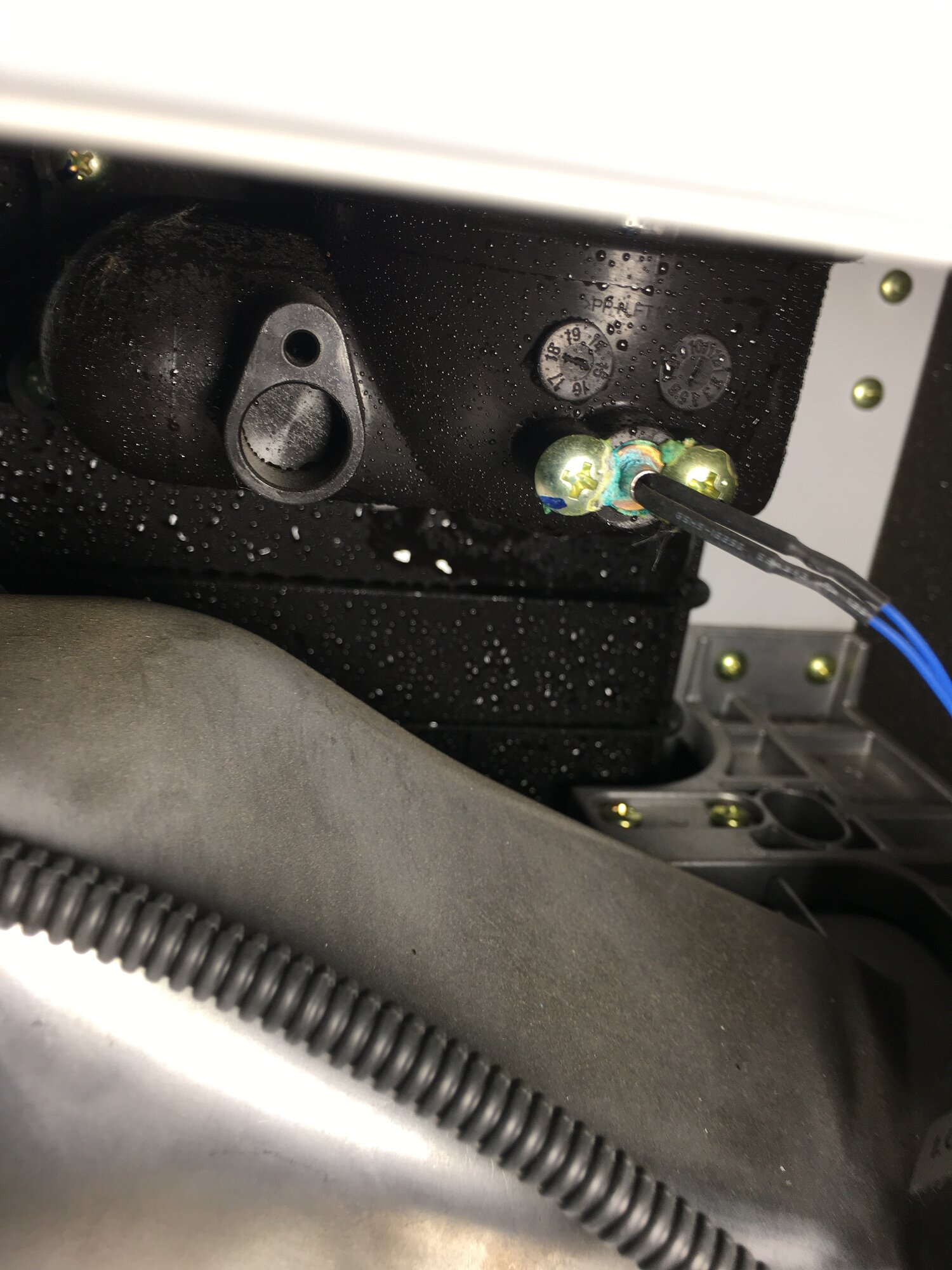 CD0DC17F-CF87-4A70-8D7C-8071BA7B9717