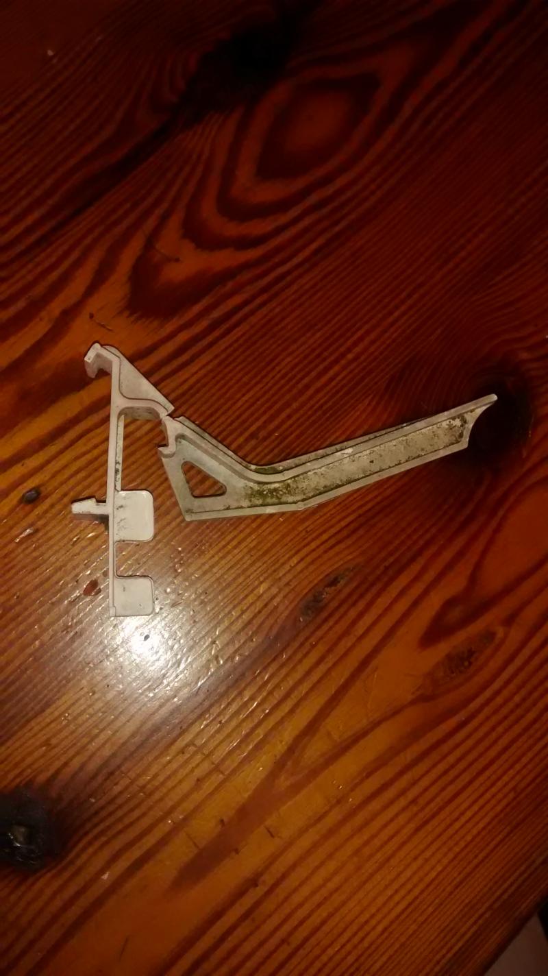 conservatory gutter bracket