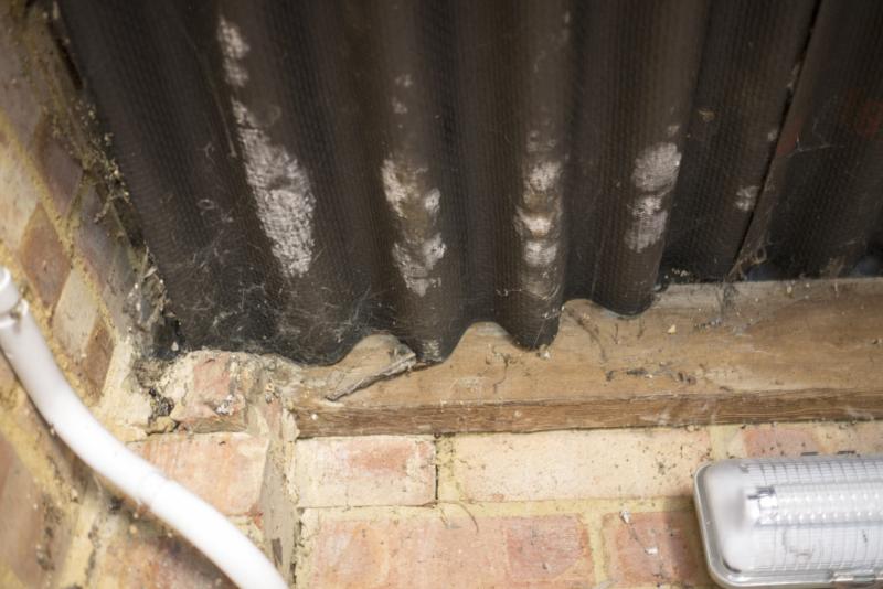 Cracked Garage Wall Dropped Roof