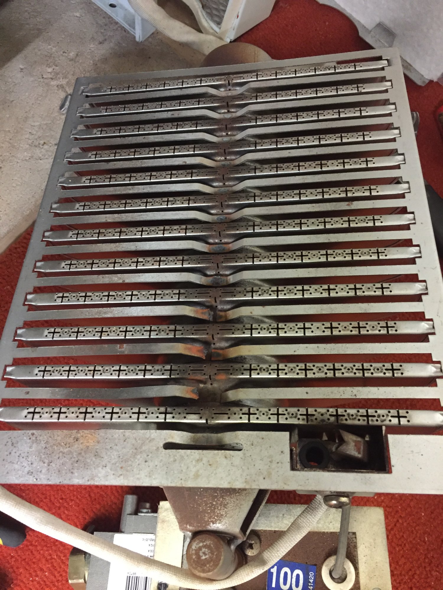 D151E6AA-4E46-4C09-9924-18B3A57AB5CE