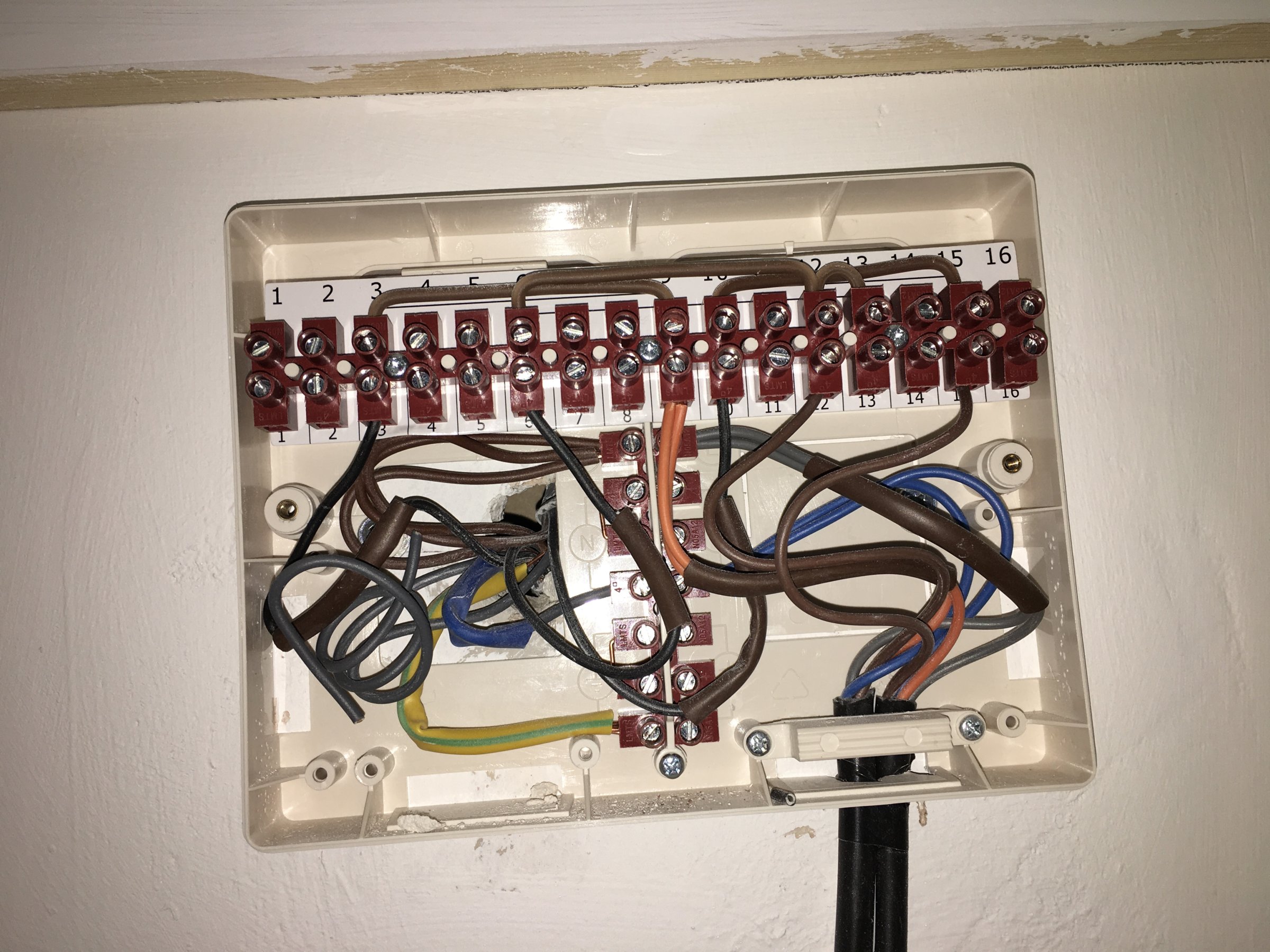 D749264F-D97B-4D46-BAA5-98AA356F7433