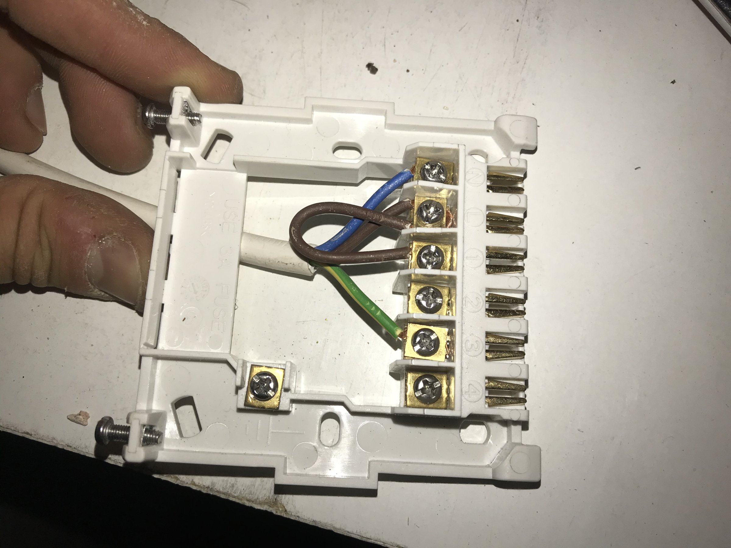 D8F409E7-9F62-4780-AB68-CC7D8B6C34C0