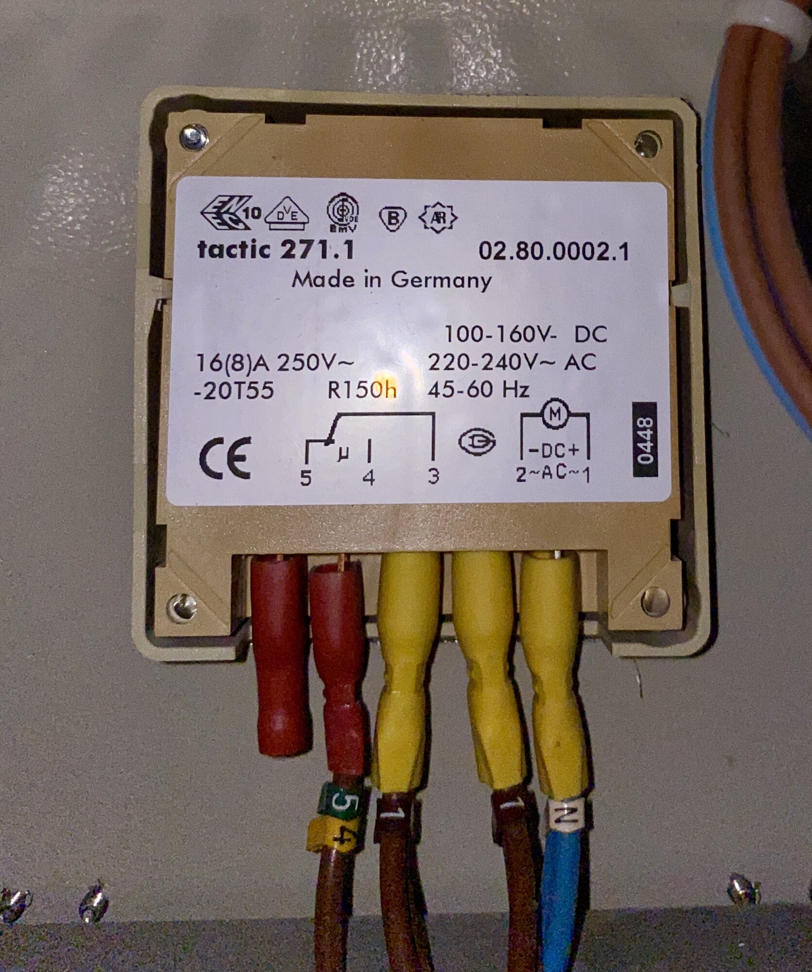 D97D98EA-7A3B-4757-9888-09D12BDD924F