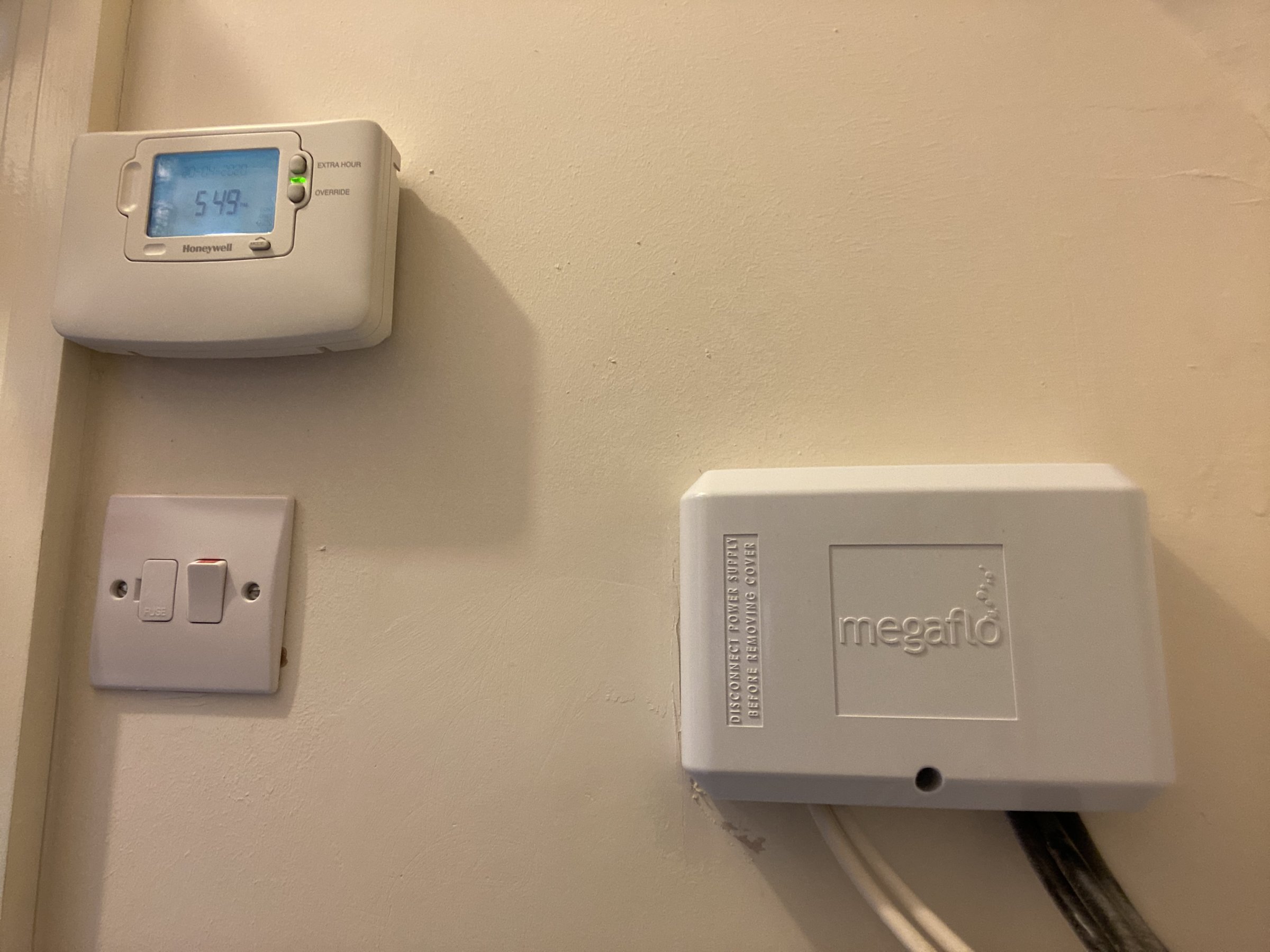 DE910DCE-64D6-4C5F-9A41-719D24336D95