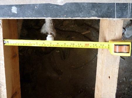 Distance between joist 2